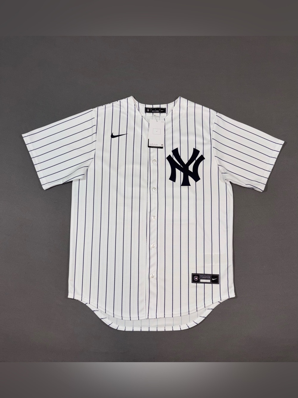 Men’s Nike New York Yankees #22 Juan Soto MLB Jersey White Size MEDIUM